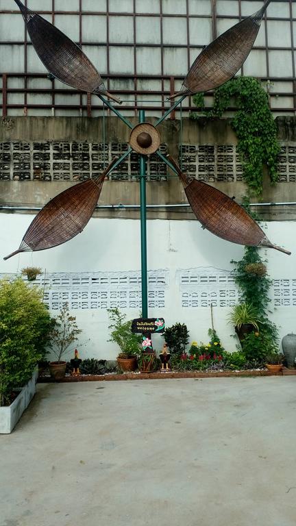 Kanghun Vintage Resort Kham Yai Bagian luar foto